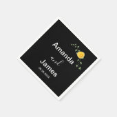 イエロー ローズとグリーン ヴァイン エレガント ブラック ウェディング スタンダードカクテルナプキン (角)