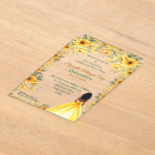 イエロ鮮やかドレスとアフローヘアキンセアニラ アクリル招待状 (レイダウン)