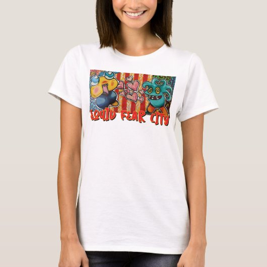 イカの恐怖都市 グラフィックTシャツ Tシャツ (正面)
