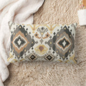 イカットのアクセントのLumbarの枕 ランバークッション (ブランケット)