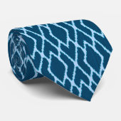 イカットのダイヤモンド-デニムの青の色合い ネクタイ (ロール)