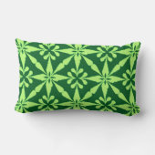 イカットスターパターン – 濃い緑 ランバークッション (裏面)
