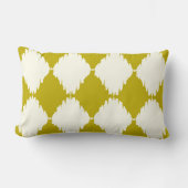 イカットダイヤモンドチャートレイズ及びアイボリーデザイン枕 ランバークッション (正面)