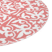 イカットダマスクパターン – コーラルピンクとホワイト カッティングボード (角)