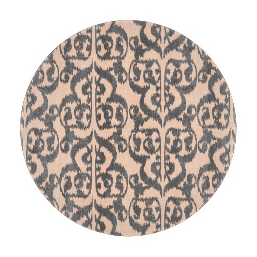 イカットムーリッシュダマスク – 桃と木炭グレー カッティングボード (正面)