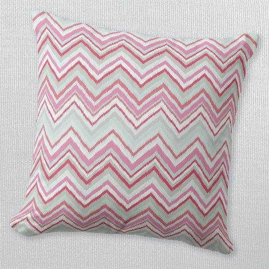 イカットモダンシェブロンストライプ抽象芸術ピンクグリーン クッション