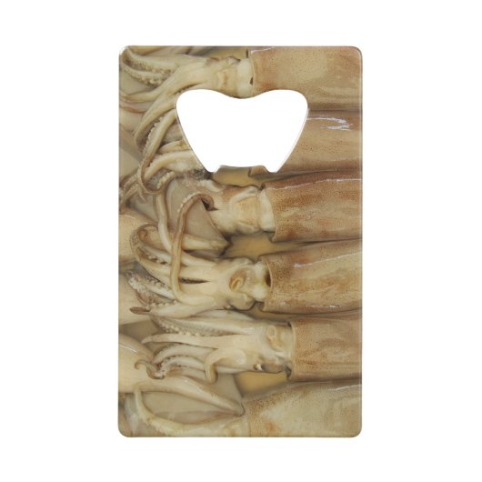 イカ – Calamari クレジットカード栓抜き (正面)