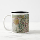 イギリスおよびアイルランドの王国の地図 ツートーンマグカップ (左)
