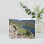 イギリスで一番高い山であるスノードンまで歩いて行く ポストカード (スタンド正面)