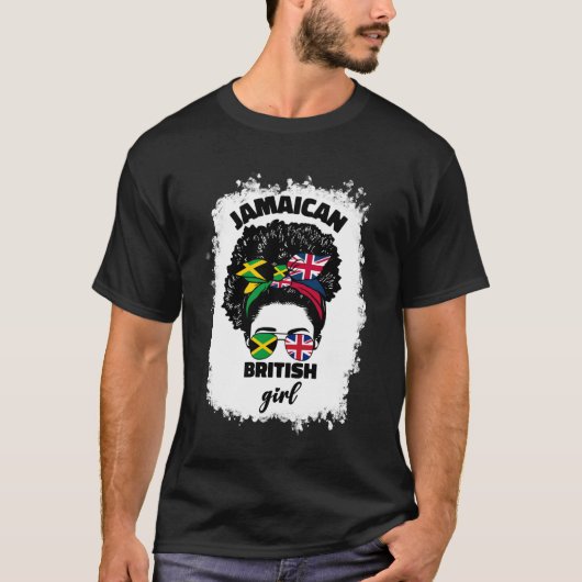 イギリスとジャマイカの国旗 半分ずつ Tシャツ (正面)