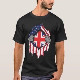 イギリスのアメリカ国旗の胸に旗を持ち込む Tシャツ