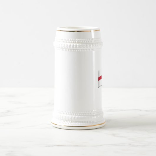 イギリスのサッカーの旗および球 ビールジョッキ (中央)