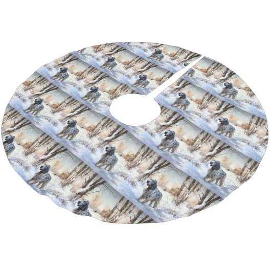 イギリスのセッターが雪のクリスマスを過ごす ブラッシュドポリエステルツリースカート (アングル)