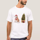 イギリスのブルドッグおもしろいクリスマスドッグと木 Tシャツ (正面)