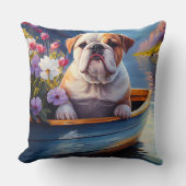 イギリスのブルドッグがパドルに:風光明媚な冒険 クッション (正面)