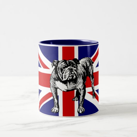 イギリスのブルドッグの英国国旗の旗のマグ ツートーンマグカップ (中央)