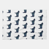 イギリスのブルドッグ犬が水の色を選ぶシルエット キッチンタオル (横)