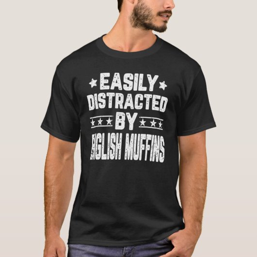 イギリスのマフィンパンに気を取られる Tシャツ (正面)
