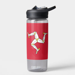 イギリスのマン島の旗を持つウォーターボトル。 ウォーターボトル