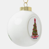 イギリスの家族全員のためのXマスの醜いセーター セラミックボールオーナメント (左)