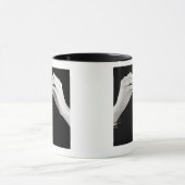 イギリスの手話の署名の手紙bに人を配置して下さい、 マグカップ (中央)