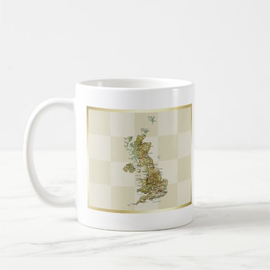 イギリスの旗 + 地図のマグ コーヒーマグカップ (左)