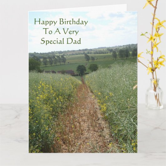 イギリスの田舎の風光明媚な写真パパ カード (黄色い花)