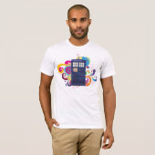 イギリスの警察ボックス Tシャツ (正面フル)
