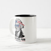 イギリスクール統治のジョージ・ワシントン7月4日 ツートーンマグカップ (正面左)