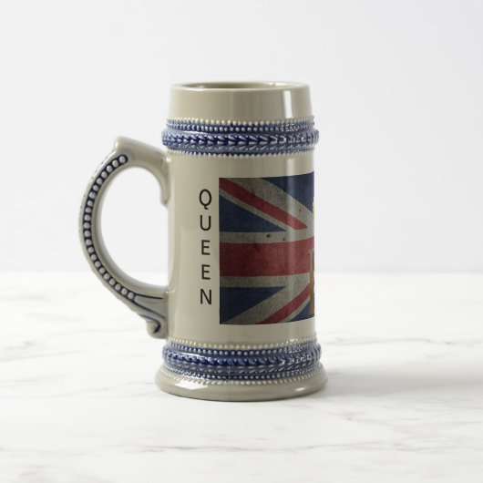 イギリス国旗を持つエリザベス女王II ER MUG ビールジョッキ (左)