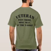 イギリス陸軍の退役軍人のトラックのTシャツを個人化して下さい Tシャツ (裏面)