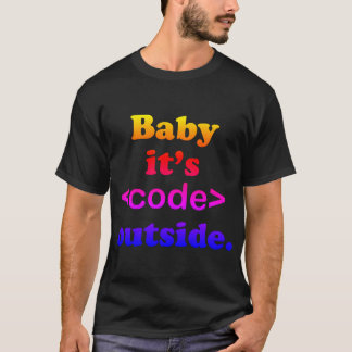 イグァネーラで赤ちゃんが外にいる Tシャツ