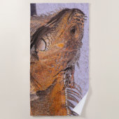 イグアナポートレート ビーチタオル (正面)