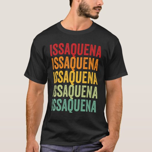 イサケナカウンティミシシッピイ文字デザインレインボー Tシャツ (正面)