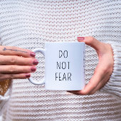 イザヤ書第41章10節キリスト教の黒を恐れモダンない コーヒーマグカップ