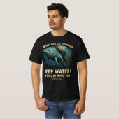 イザヤ書 43:2 クジラ 深い水 信仰者 Tシャツ (正面フル)