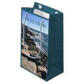 イザヤ43:2わたしはあなた方と一緒にいる海の写真 スモールペーパーバッグ (正面アングル)