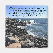 イザヤ43:2わたしはあなた方と一緒にいる海の写真 マグネット (正面)