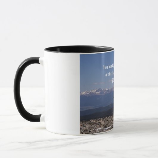 イザヤ52:7山の美しさは マグカップ (左)