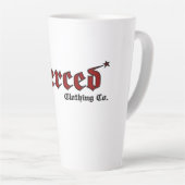 イザヤ53:5彼は刺された カフェラテマグ (右アングル)