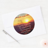 イザヤ61:3賛美の衣、聖書の聖句 ラウンドシール (封筒)