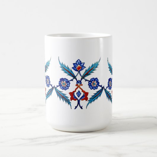 イスタンブール、トルコ-タイルのモザイク コーヒーマグカップ (中央)