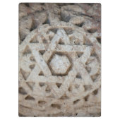 イスラエルの古いダビデの星の彫刻 クリップボード (裏面)