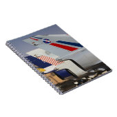 イスラエル建設のクフィル戦闘機 ノートブック (右側)