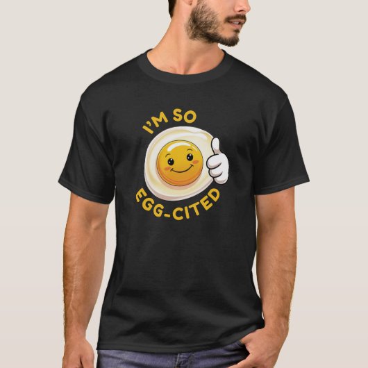 イタズラな卵のTシャツ "卵なもんで超ワクワク!" Tシャツ (正面)