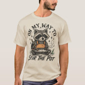 イタズラアライグマ 騒ぎを起こしに行くアライグマ Tシャツ (正面)