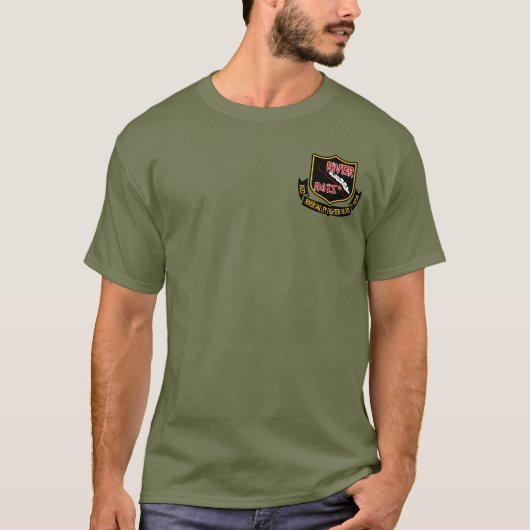 イタチYGBSMが付いているラットのワイシャツ- (暗い色) Tシャツ (正面)