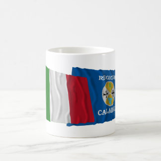 イタリアおよびカラブリアの振る旗 コーヒーマグカップ