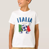 イタリアがサッカーボールの国旗4つの星 Tシャツ (正面)