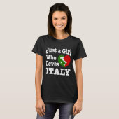 イタリアが大好きな女の子 Tシャツ (正面フル)